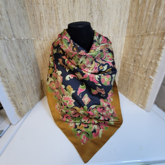 Vintage Totes Square Jewel Tones Rain Scarf - Picture 2 of 4
